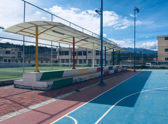 Polideportivo El Milagro - Campo de fútbol