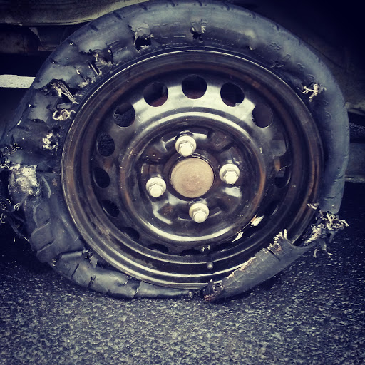 Tire Shop «Discount Tire Store - New Lenox, IL», reviews and photos, 681 E Lincoln Hwy, New Lenox, IL 60451, USA