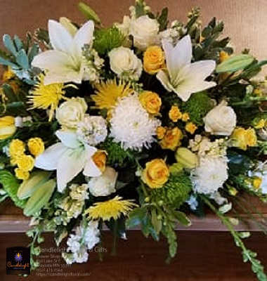 Florist «Candlelight Floral & Gifts», reviews and photos, 850 Lake St E, Wayzata, MN 55391, USA