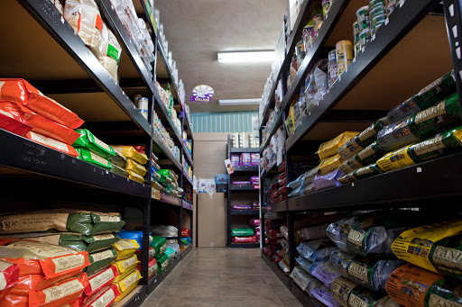 Pet Supply Store «Coast Pet Supplies», reviews and photos, 880 N Coast Hwy, Laguna Beach, CA 92651, USA