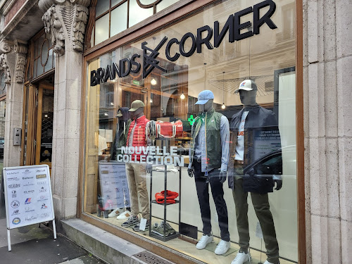 Brands Corner à Arras