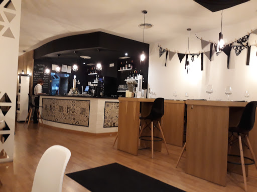 Información y opiniones sobre TRIVERSO & LOOPING de Bormujos