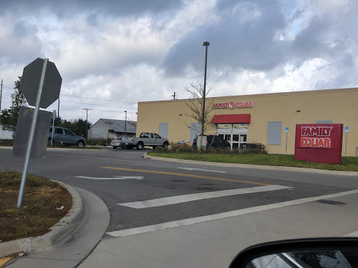 Dollar Store «FAMILY DOLLAR», reviews and photos, 225 S Lake Shore Way, Lake Alfred, FL 33850, USA