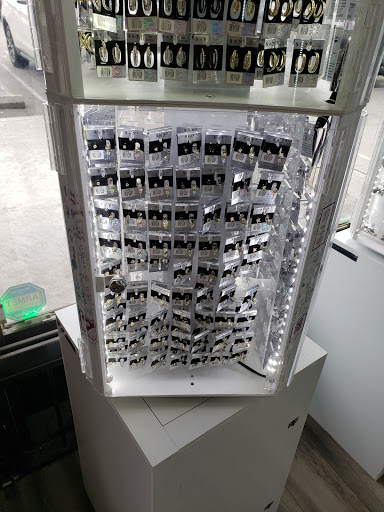 Shoe Store «Shoe Club», reviews and photos, 3157 Middlefield Rd, Redwood City, CA 94063, USA