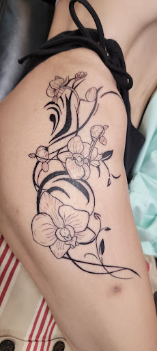 Explore small gemini tattoo ideas, creative tattoo ideas in Dripping Springs, available at Hill Country Arts Piercings And Tattoos