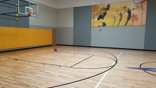 Gym «LA Fitness», reviews and photos, 620 N York St, Elmhurst, IL 60126, USA