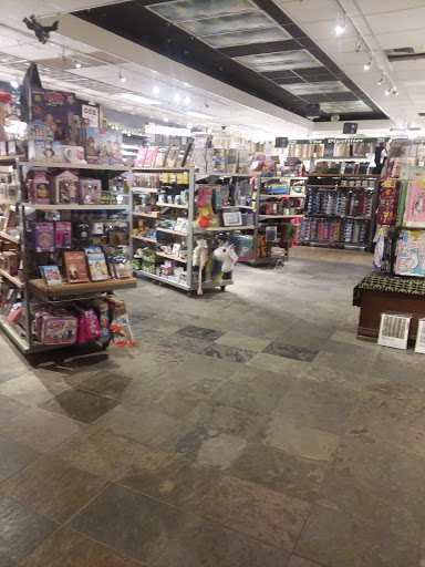 Tobacco Shop «The Pipefitter», reviews and photos, 520 State St, Madison, WI 53703, USA