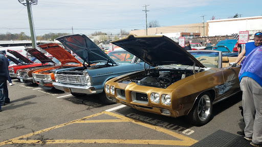 Auto Repair Shop «Circle Auto Repair», reviews and photos, 3171 Spring St b, Fairfax, VA 22031, USA