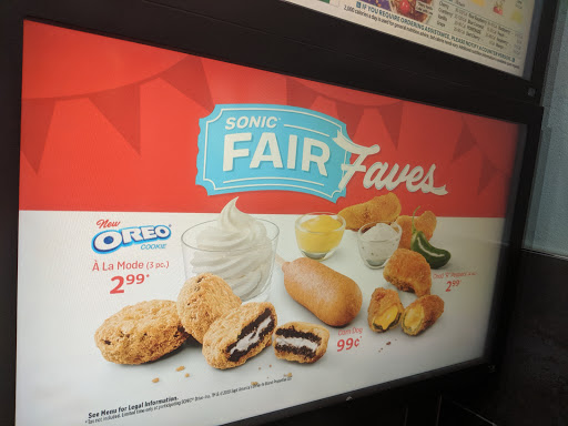 Fast Food Restaurant «Sonic Drive-In», reviews and photos, 290 W Roosevelt Rd, Villa Park, IL 60181, USA