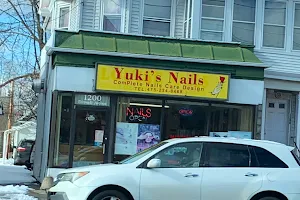 Yuki's Nails image