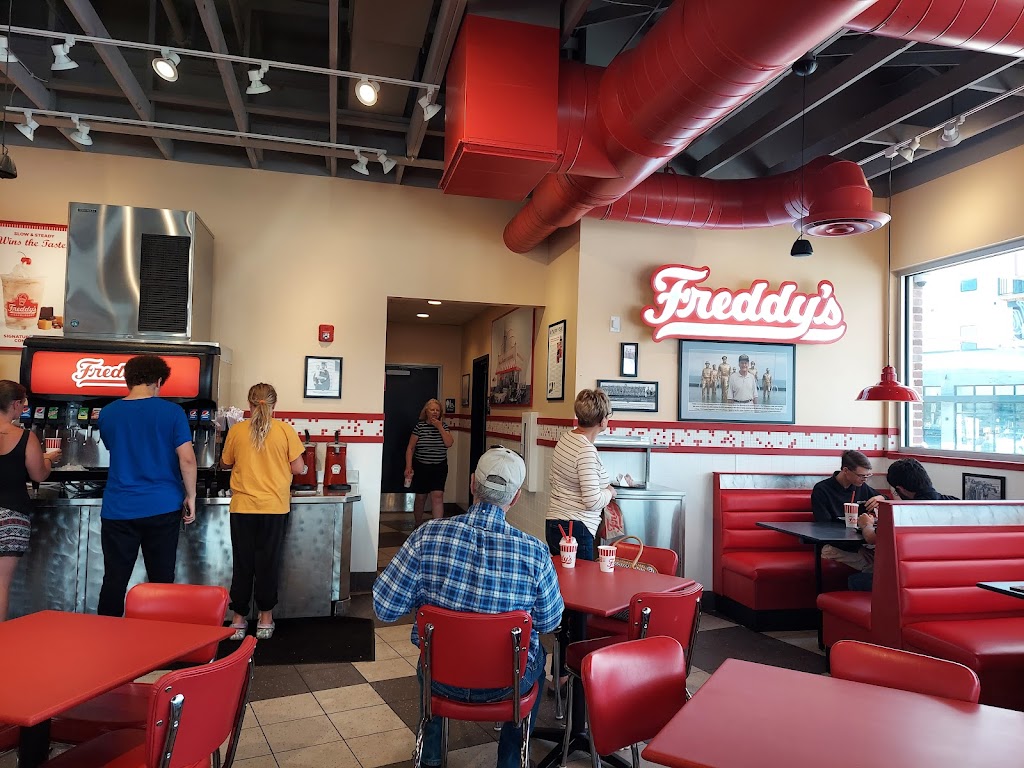 Freddy's Frozen Custard & Steakburgers 69101