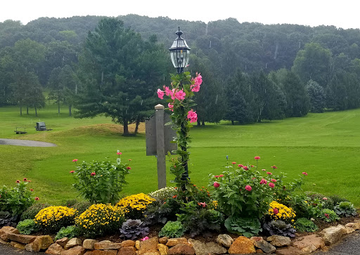 Country Club «Silver Creek Country Club», reviews and photos, 700 Linden Ave, Hellertown, PA 18055, USA