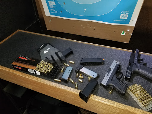 Shooting Range «5 Star Firearms», reviews and photos, 41666 N Sheridan Rd, Zion, IL 60099, USA