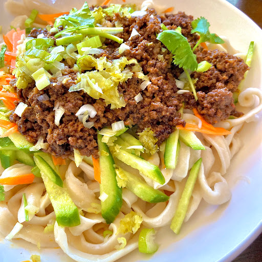 Skyview Noodle & Tea image