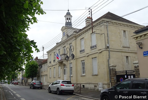 Ecole maternelle Henri-Wallon à Les Mureaux