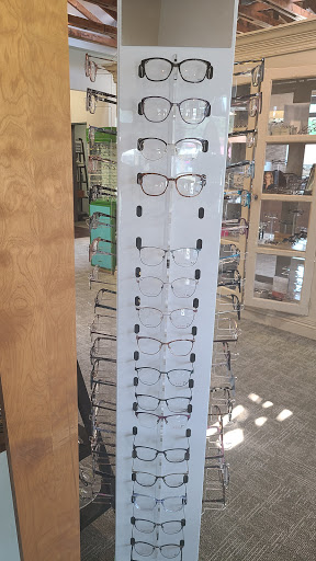 Optician «Visions Optical», reviews and photos, 2615 Orchard Lake Rd, Sylvan Lake, MI 48320, USA