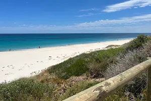 Mosman Beach image