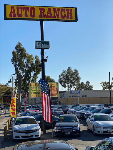 Used car dealer Santa Ana