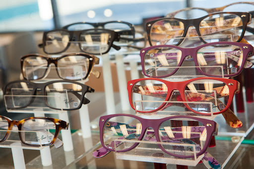 Eye Care Center «AccuVISION», reviews and photos, 2183 N Illinois 83, Round Lake Beach, IL 60073, USA