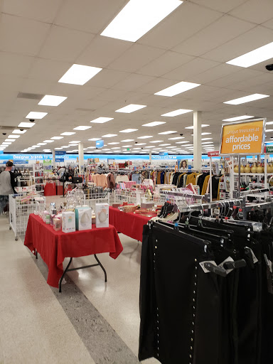 Clothing Store «Ross Dress for Less», reviews and photos, 3260 Stockton Hill Rd, Kingman, AZ 86409, USA