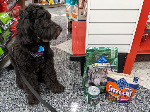 Pet Supply Store «Petco Animal Supplies», reviews and photos, 2365 NW Kings Blvd, Corvallis, OR 97330, USA