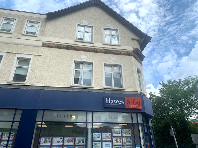 Reviews of Hawes & Co Estate Agents - Raynes Park in London - Real estate agency