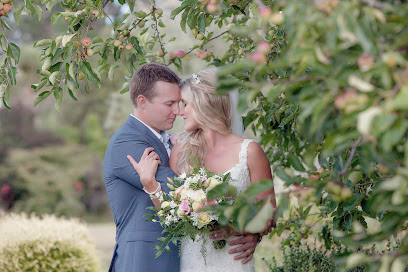 Chris Loufte - Wedding Photographer - Auckland
