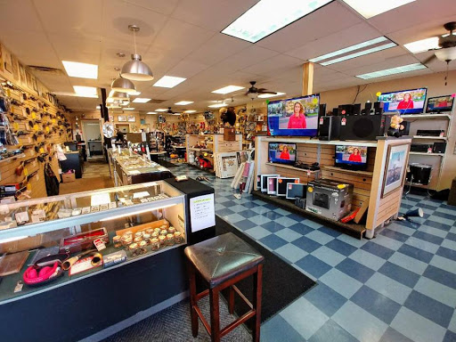 Pawn Shop «Lincoln Pawn and Jewelry», reviews and photos, 8480 Central Ave NE, Spring Lake Park, MN 55432, USA