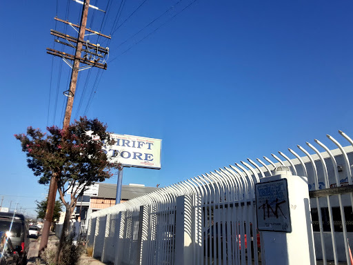 Thrift Store «Super Thrift Store Rescue Mission», reviews and photos, 13422 Saticoy St, North Hollywood, CA 91605, USA