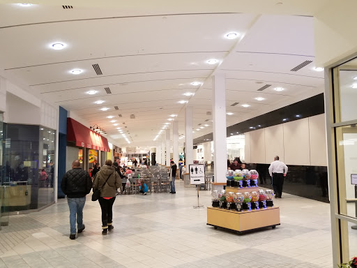 Shopping Mall «Dartmouth Mall», reviews and photos, 200 N Dartmouth Mall, Dartmouth, MA 02747, USA