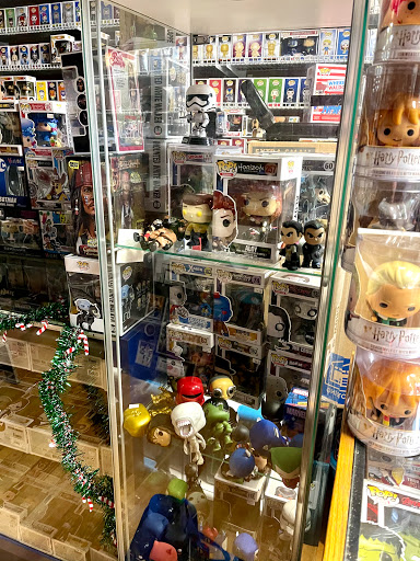 Video Game Store «M & J Video Games & Sports Collectibles», reviews and photos, 1049 Queen St, Southington, CT 06489, USA
