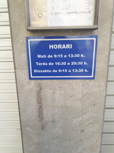 Farmàcia Peracaula De Garriga.     Maria Mercè