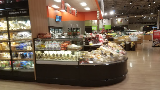 Supermarket «Market 32», reviews and photos, 3045 NY-50, Saratoga Springs, NY 12866, USA