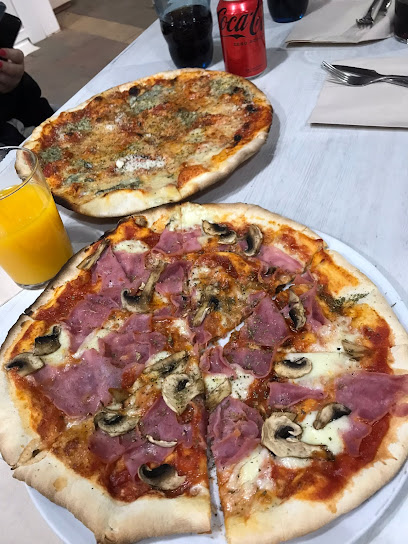 Pizzería Il Pastaiolo - Tr.ª Felipe II, 5, 12598 Peniscola, Castellón, Spain