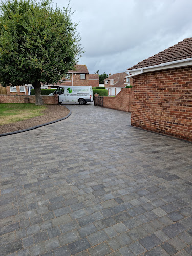 Reviews of Greenwave landscaping & Resin surfacing in Southampton - Landscaper