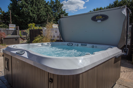 Jacuzzi Hertfordshire Hot Tubs & Swim Spas