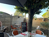 Atmosphère du Restaurant Tarte aux Prunes à Saint-Georges-de-Didonne - n°4