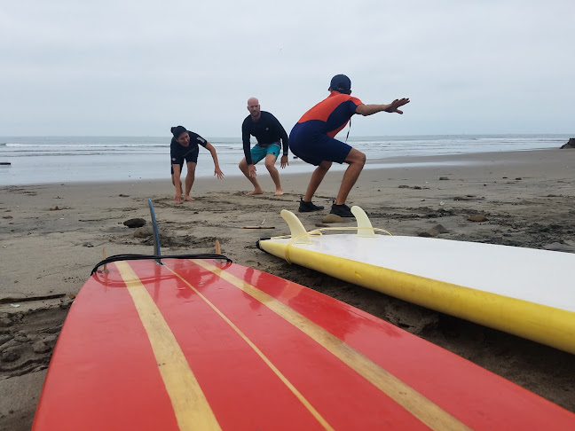 Opiniones de Playas Surf Camp Gabriel Rolando en Milagro - Escuela