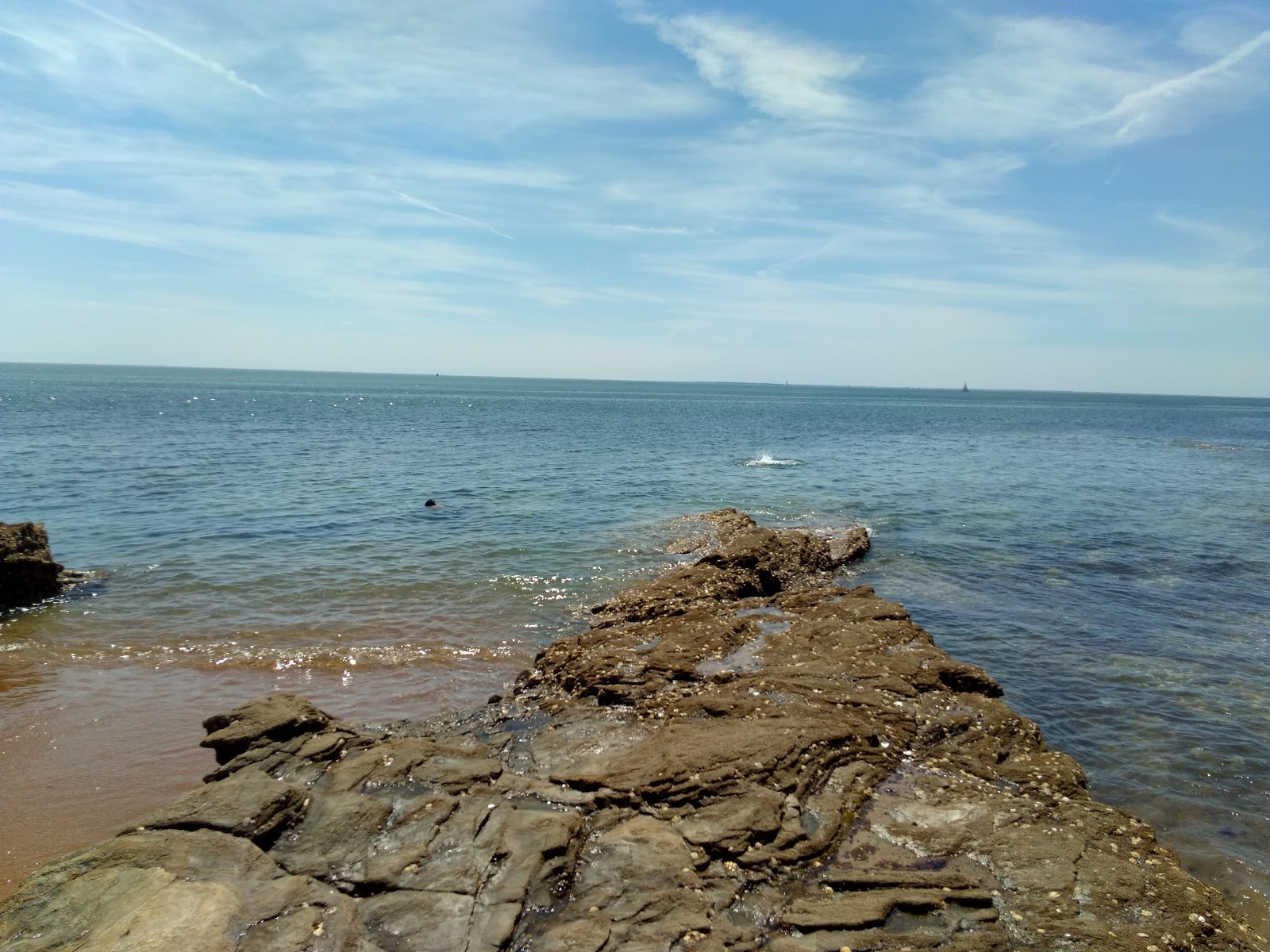Plage de Montbeau'in fotoğrafı ve yerleşim