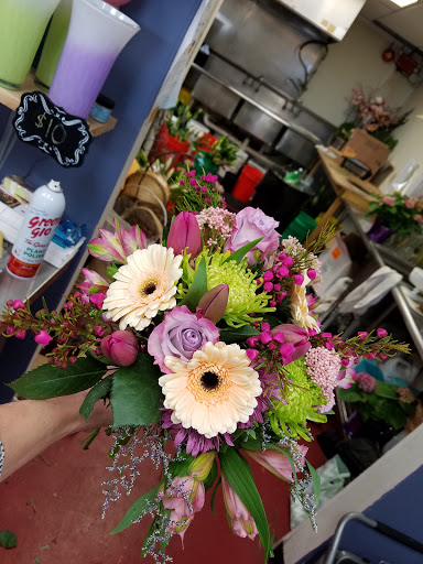 Florist «Flowers by Emily LLC», reviews and photos, 15620 W High St, Middlefield, OH 44062, USA