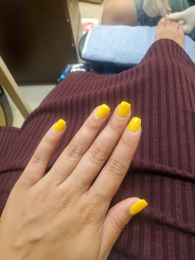 Nail Salon «La Nails Salon», reviews and photos, 307 N High St, Millville, NJ 08332, USA