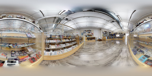 Video Game Store «Game Realms», reviews and photos, 137 N Victory Blvd, Burbank, CA 91502, USA