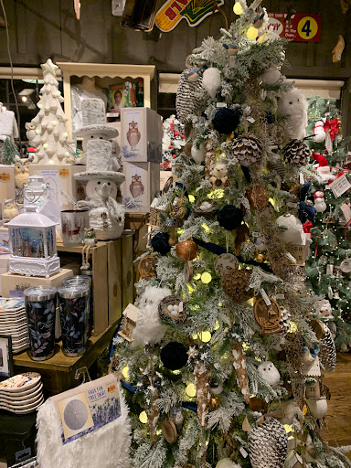 American Restaurant «Cracker Barrel Old Country Store», reviews and photos, 4710 Norrell Dr, Trussville, AL 35173, USA