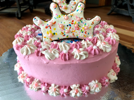 Pet Supply Store «Lazy Creek Discount Pet Food & Supplies», reviews and photos, 351 E Church St, Leesville, SC 29070, USA