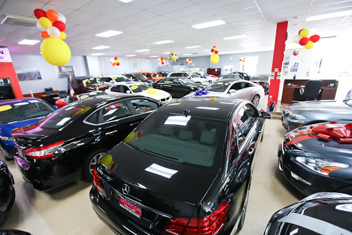 Used Car Dealer «Showroom Auto», reviews and photos, 42-08 35th Ave, Long Island City, NY 11101, USA