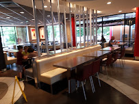 Atmosphère du Restauration rapide McDonald's BRIVE LA GAILLARDE - n°5