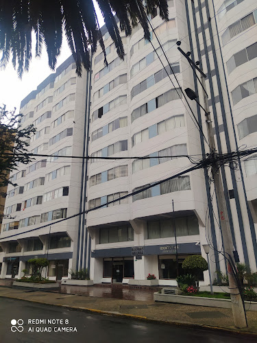 Opiniones de Edificio Galicia en Quito - Universidad