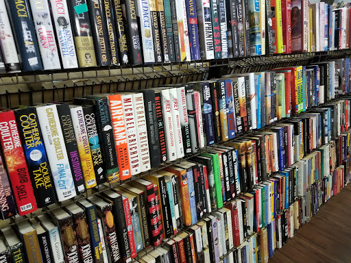 Used Book Store «Bring Your Old Books», reviews and photos, 48551 Van Dyke, Shelby Charter Township, MI 48317, USA