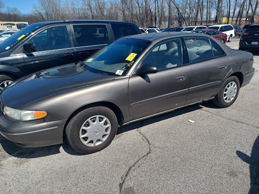 Auction House «Dyer Auto Auction», reviews and photos, 641 Joliet St, Dyer, IN 46311, USA