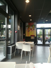 Atmosphère du Restaurant KFC Grenoble Echirolles - n°14